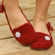 Crochet Pattern for a Womens House Slipper - Lovely Lady Loafers - six sizes included - Women's 5-10 - Pattern number 117
