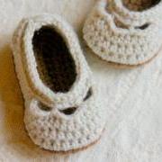 Crochet Baby Booties Pattern For Baby Yoke Ballet Slipper PDF Crochet Pattern Pattern number 109
